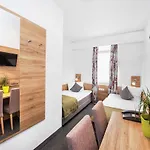 Hotel Andres 2*