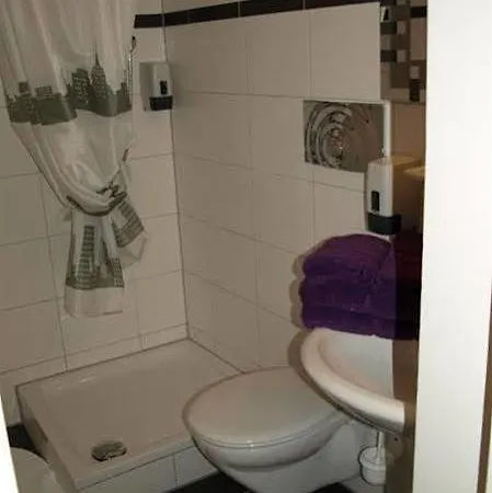 Andres Hotel